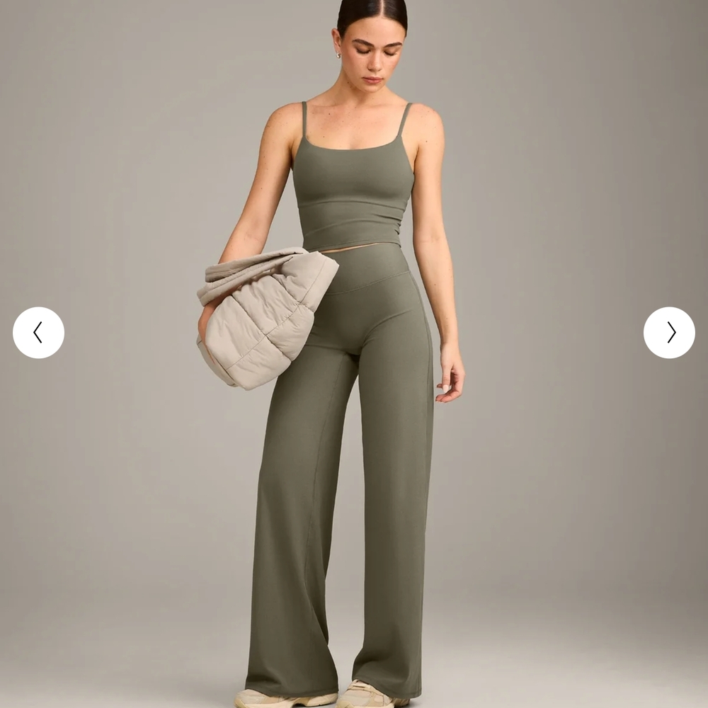 NWT Oner Active SoftMotion Straight Leg